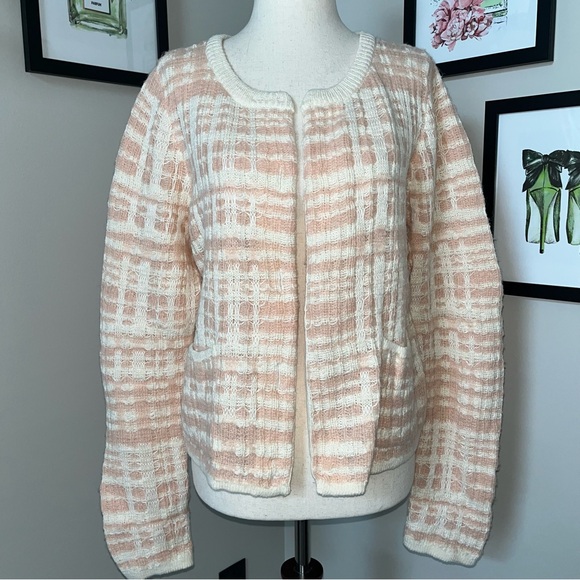 💞 Anthropologie Knitted & Knotted Vintage Boucle Plaid Cardigan Sweater - Picture 4 of 16
